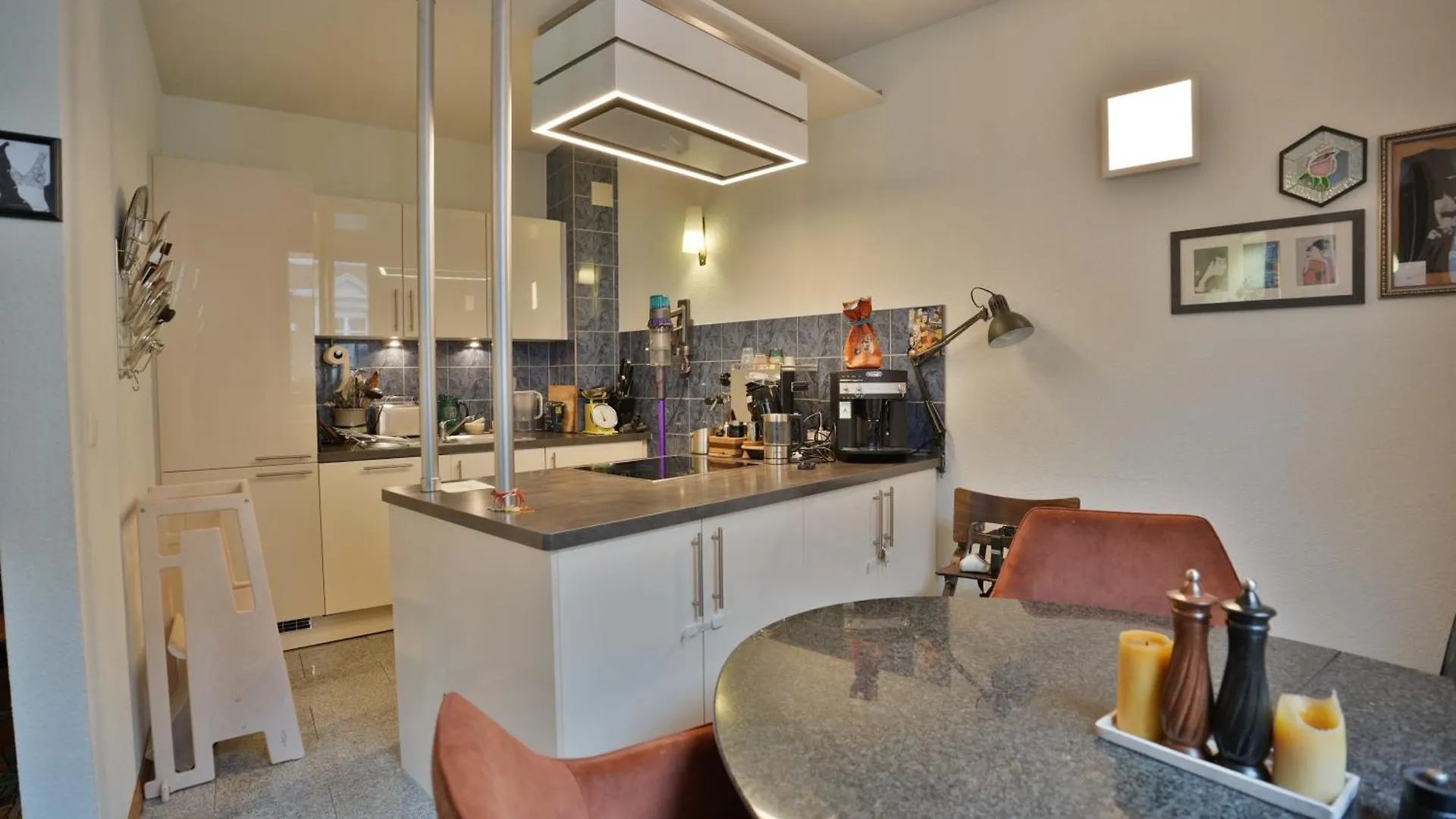 דירה Artful 3 Bedroom Apt In City Center 5 Min By Foot To Esc & Art בזל